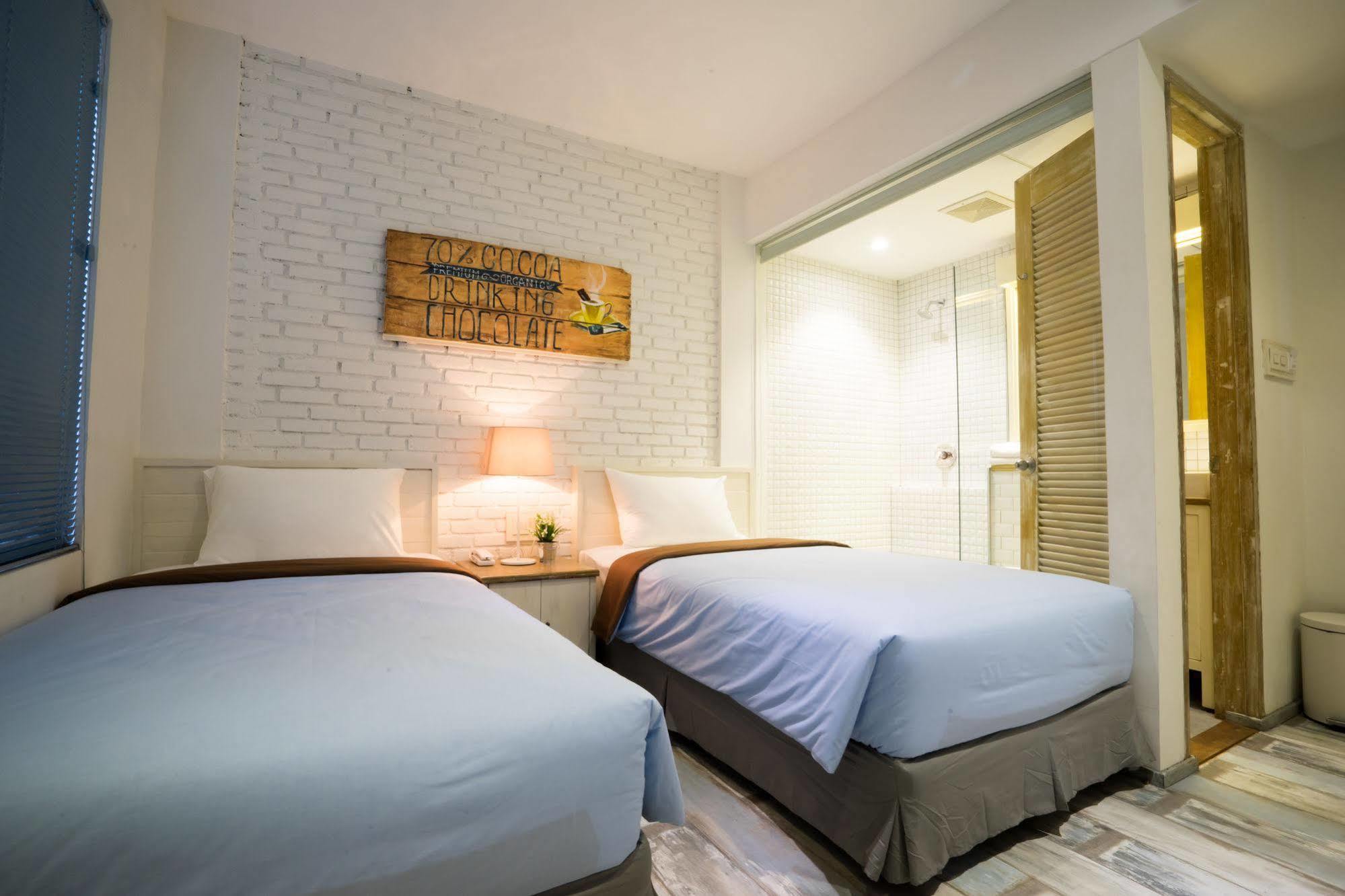 Summerbird - Bed And Brasserie Bandung Ngoại thất bức ảnh