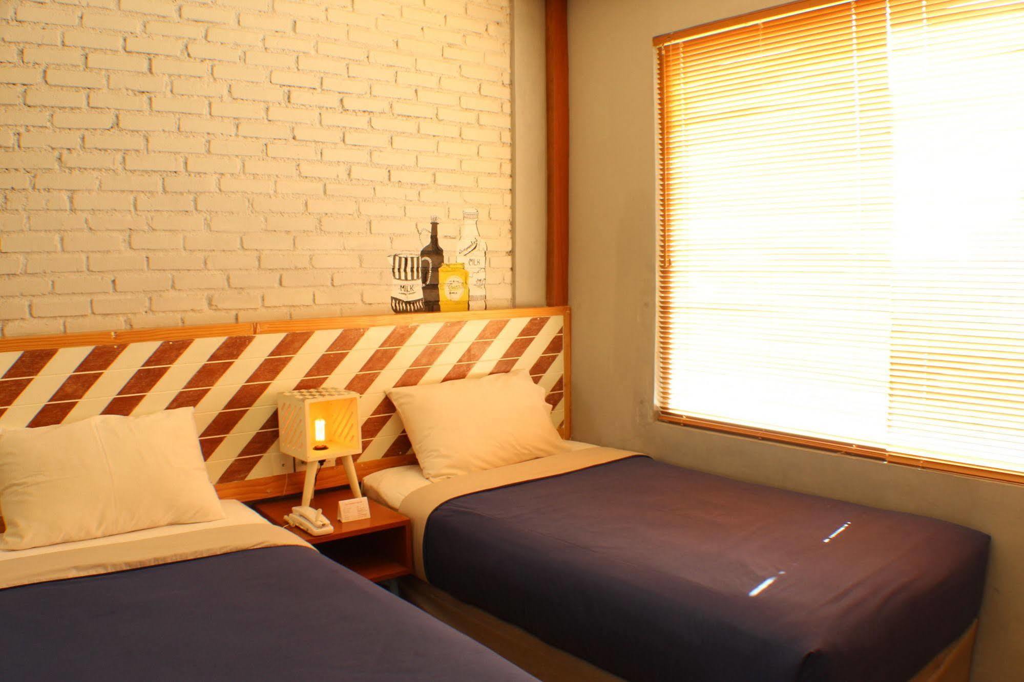 Summerbird - Bed And Brasserie Bandung Ngoại thất bức ảnh