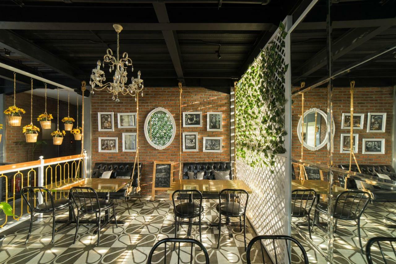 Summerbird - Bed And Brasserie Bandung Ngoại thất bức ảnh