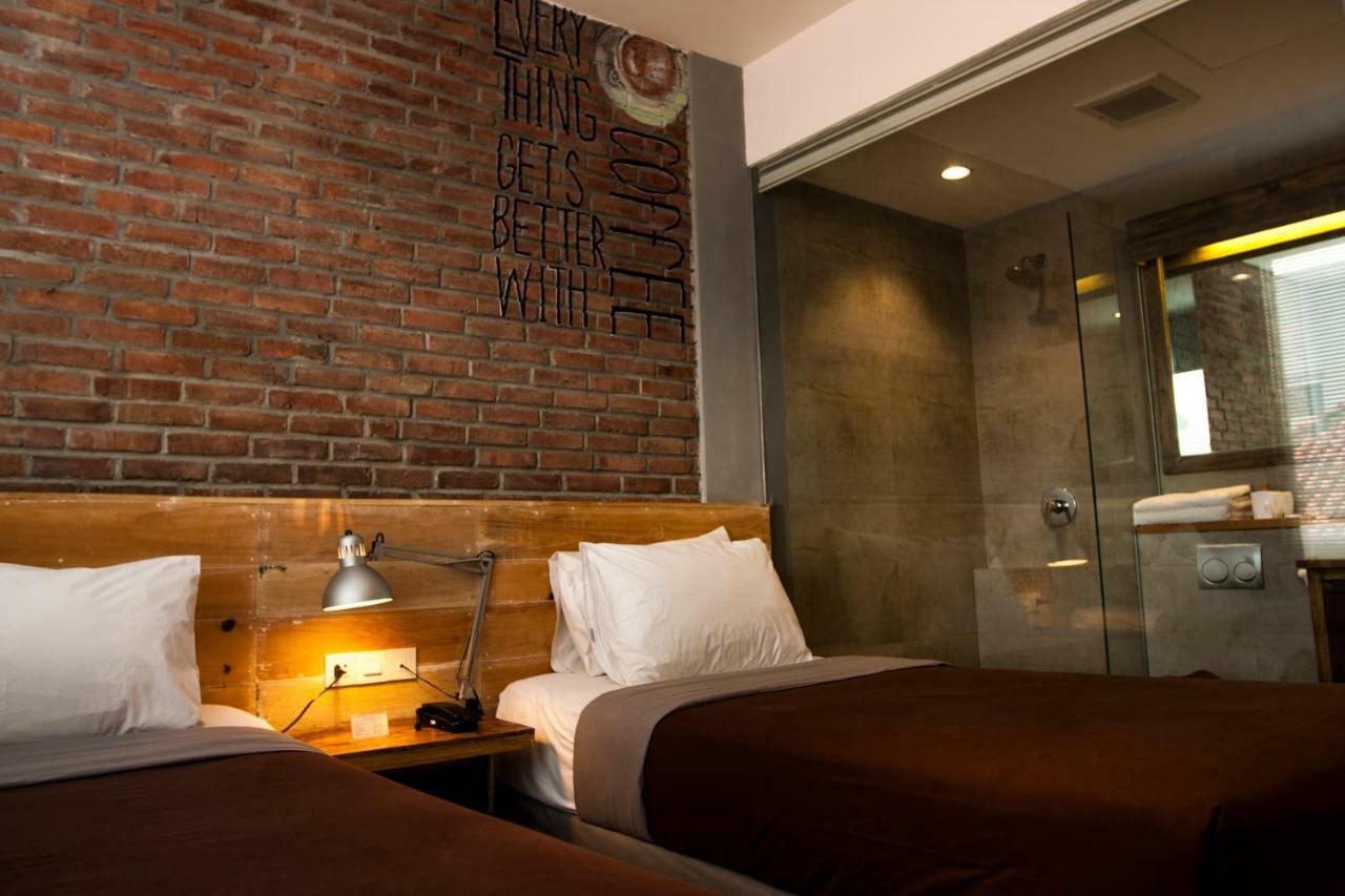 Summerbird - Bed And Brasserie Bandung Ngoại thất bức ảnh